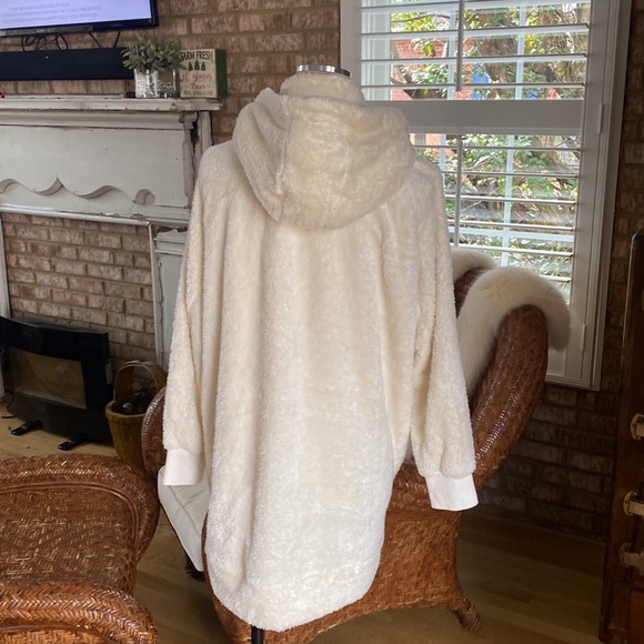 WOMAN WITHIN HOODED TEDDY JACKET FLEECE FULL ZIP PLUS 14/16 - Picture 5 of 8